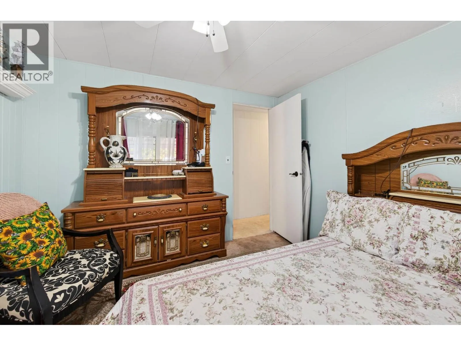 2400 OAKDALE Way Unit# 228