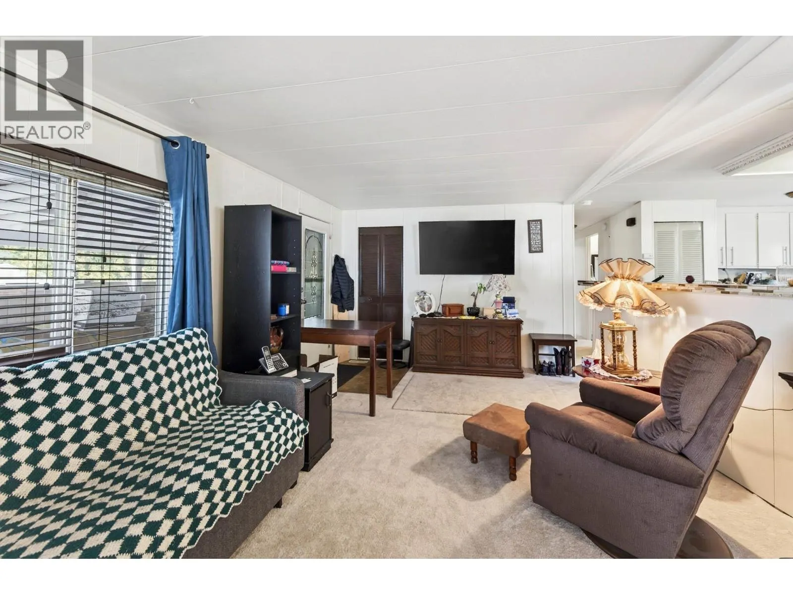 2400 OAKDALE Way Unit# 228