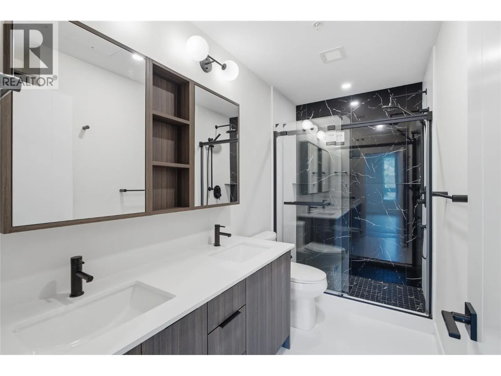 460 NICOLA Street Unit# 504