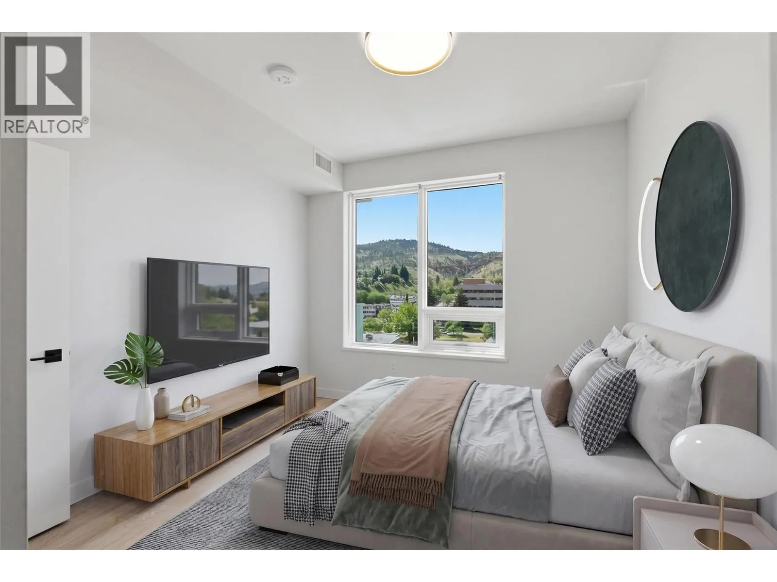 460 NICOLA Street Unit# 504