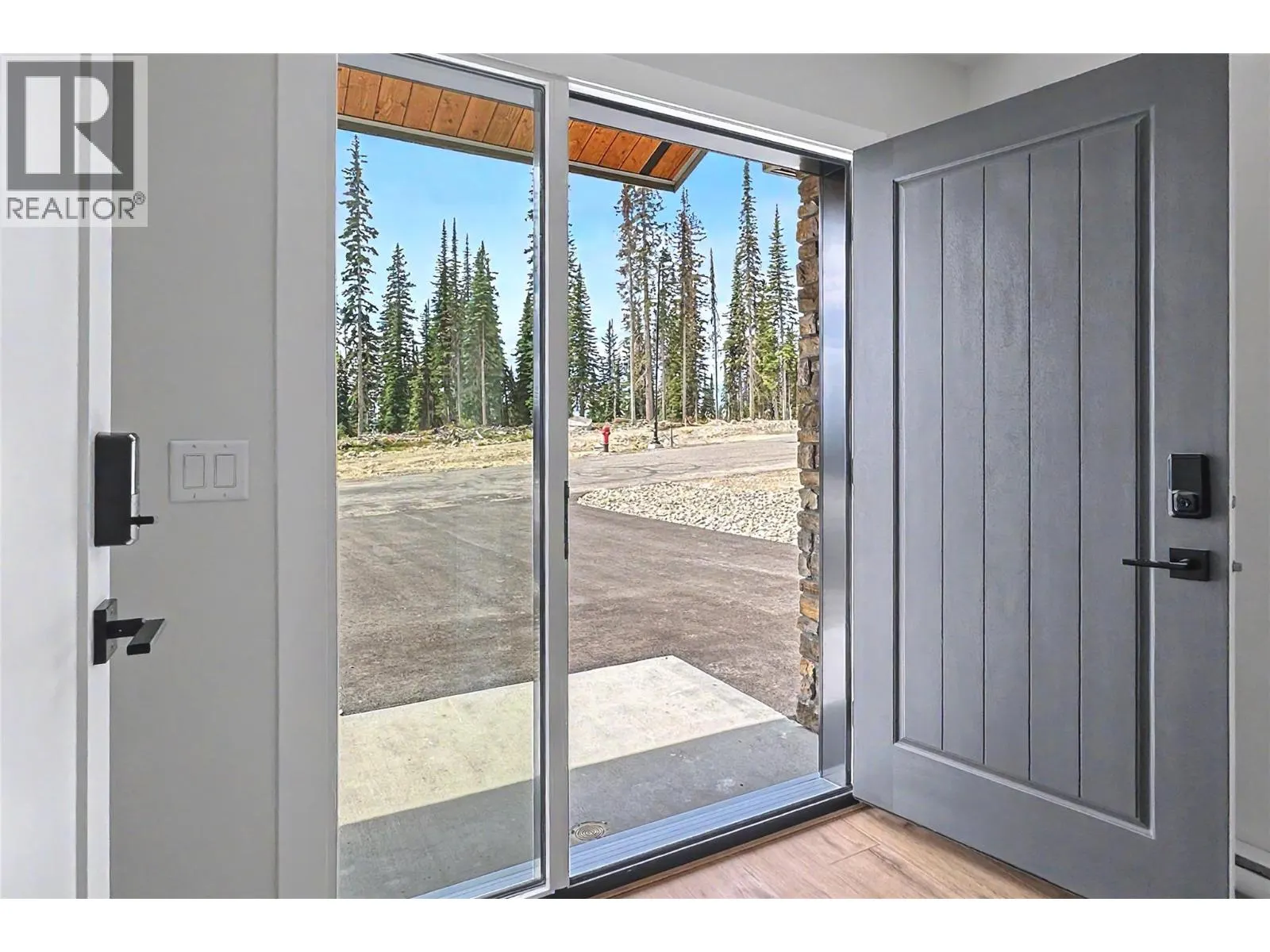 85 Creekside Trail