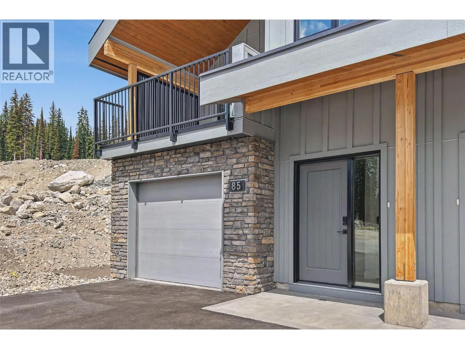 85 Creekside Trail