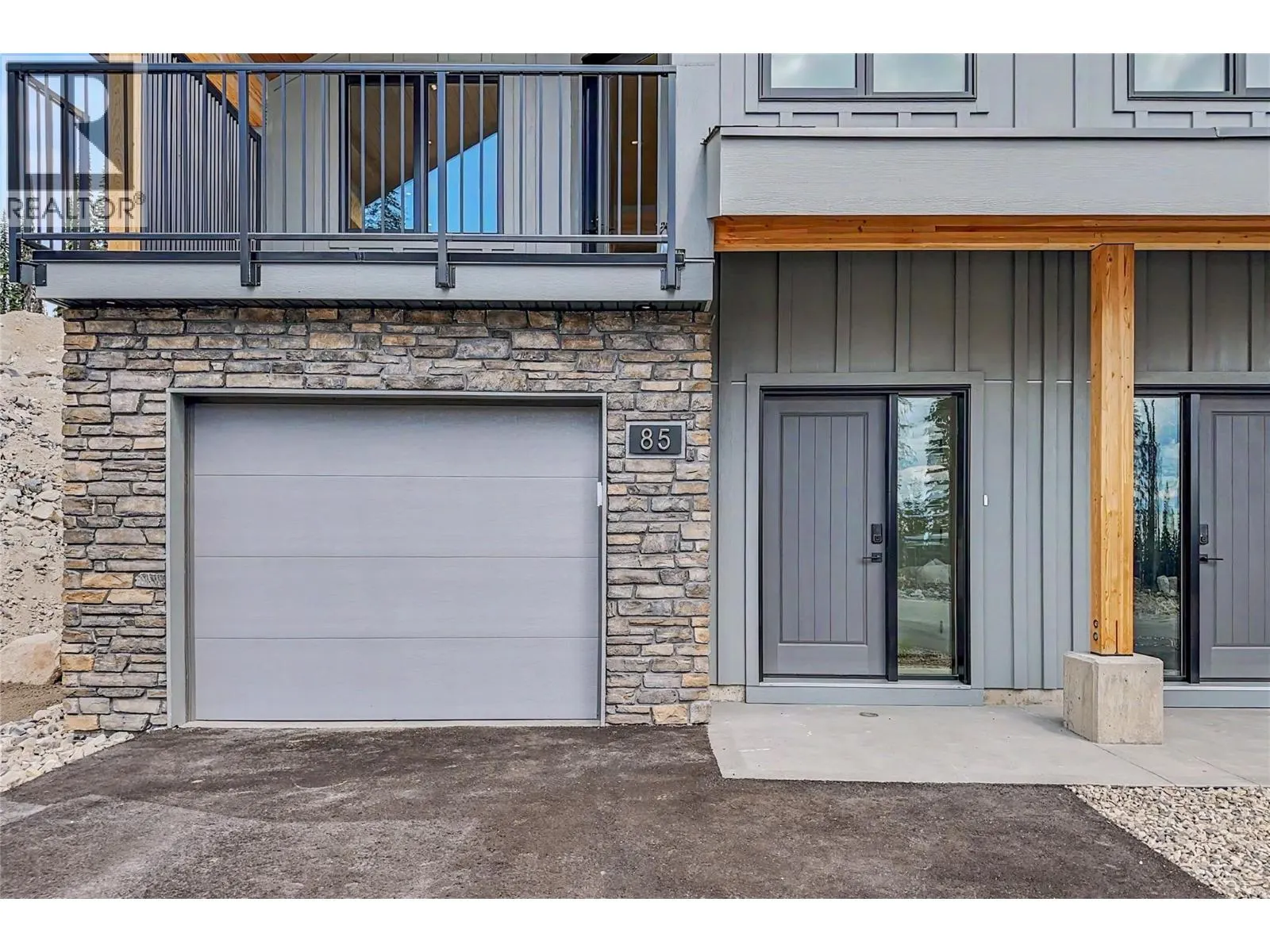 85 Creekside Trail