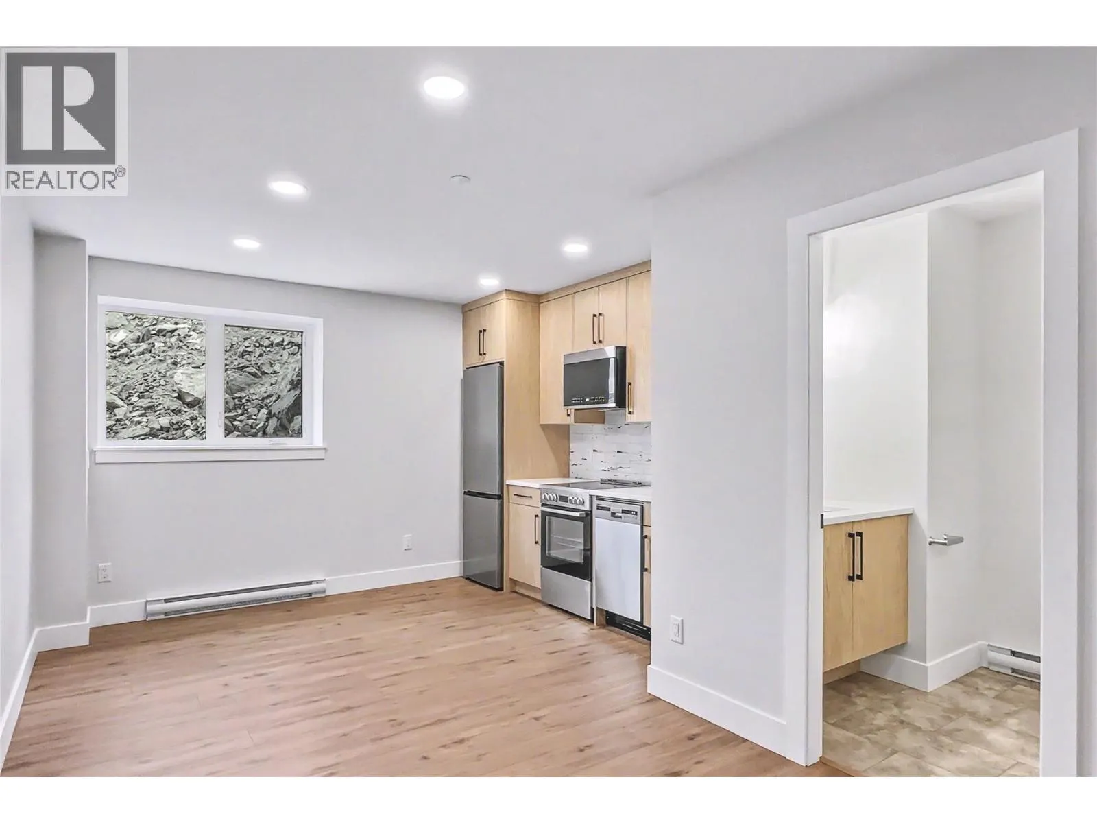 85 Creekside Trail
