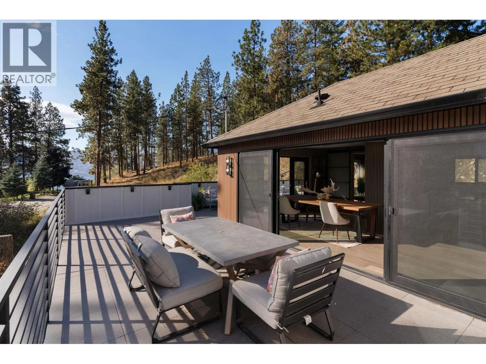 5828 Brown Place