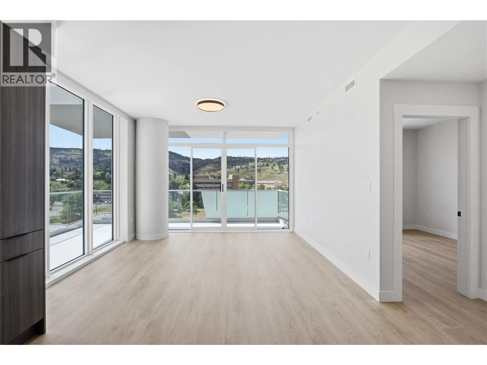 460 Nicola Street Unit# 1004