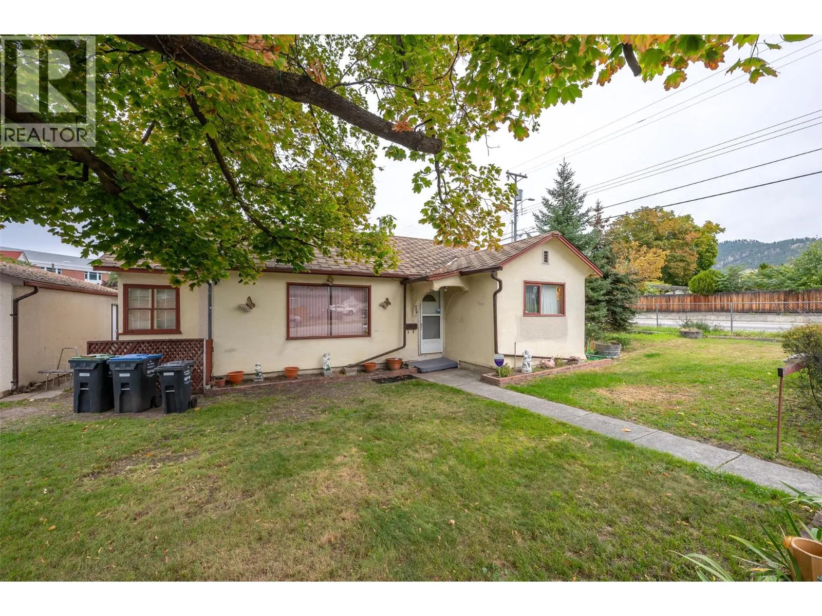 395 Edmonton Avenue