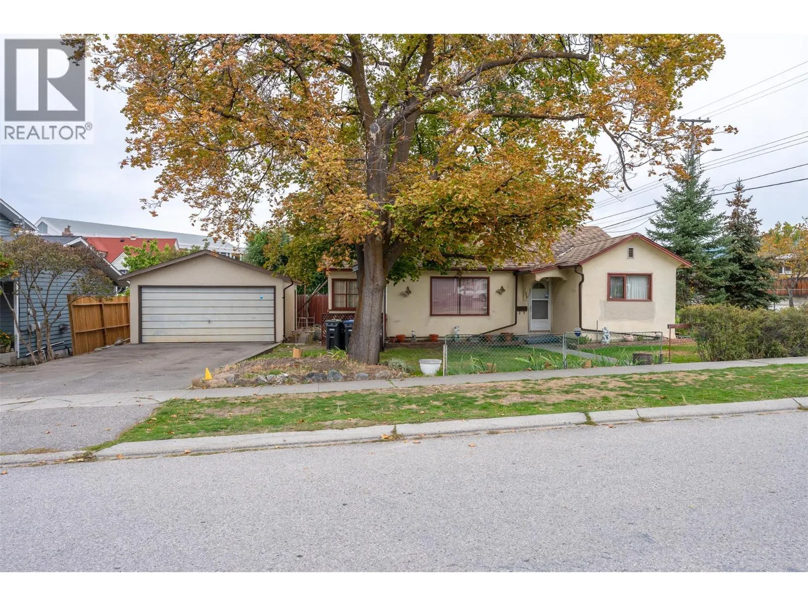 395 Edmonton Avenue