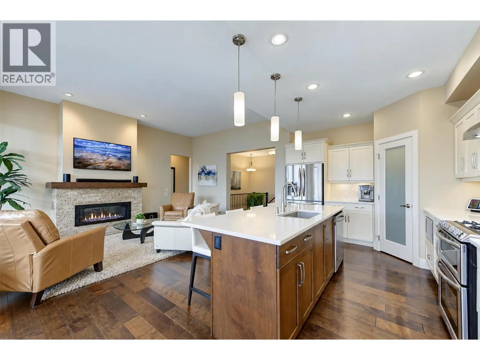 2151 Madera Court