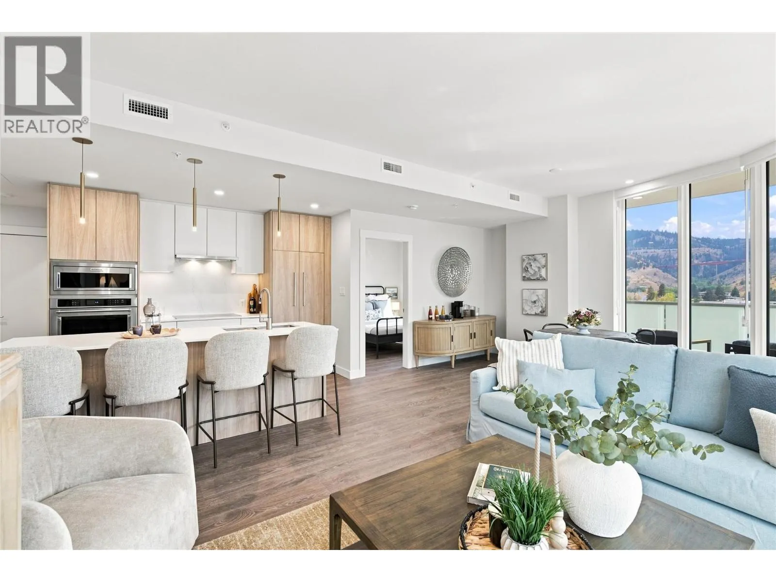 460 Nicola Street Unit# 1506