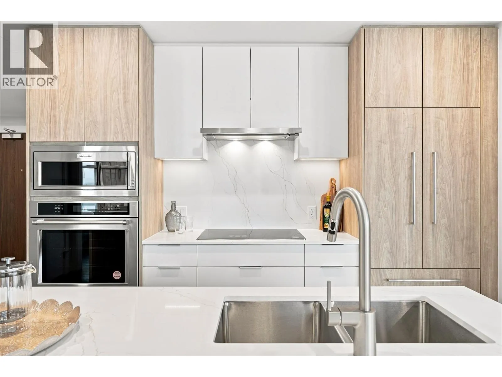 460 Nicola Street Unit# 1506