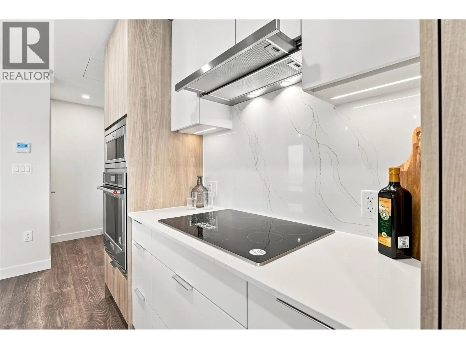 460 Nicola Street Unit# 1506