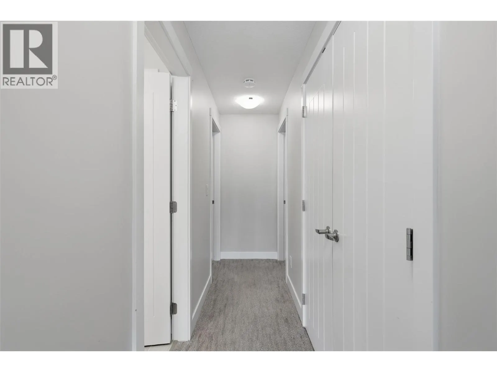 1939 COLDWATER Drive Unit# 106
