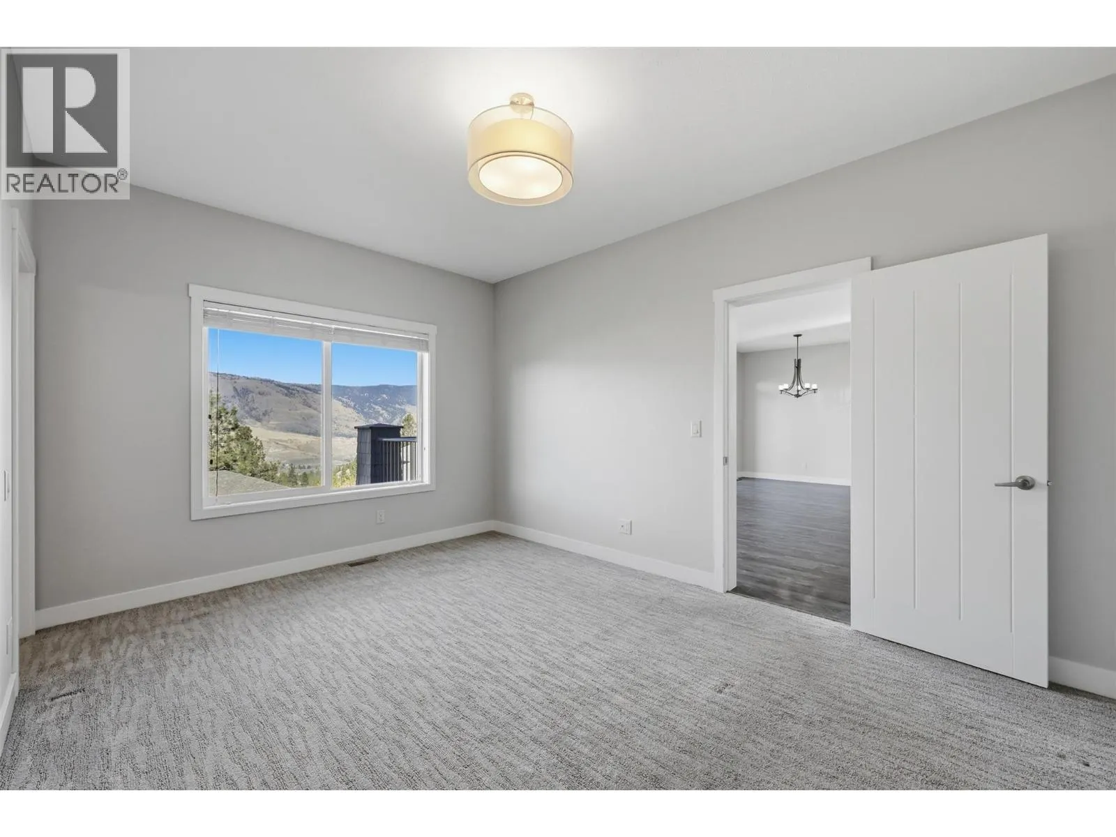 1939 COLDWATER Drive Unit# 106