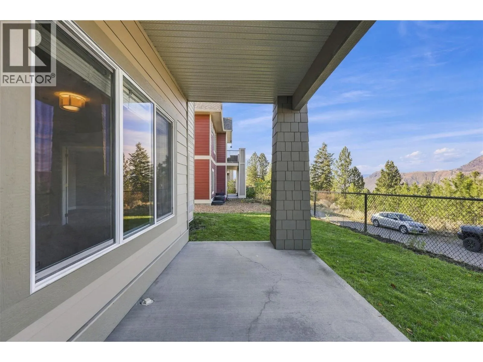1939 COLDWATER Drive Unit# 106