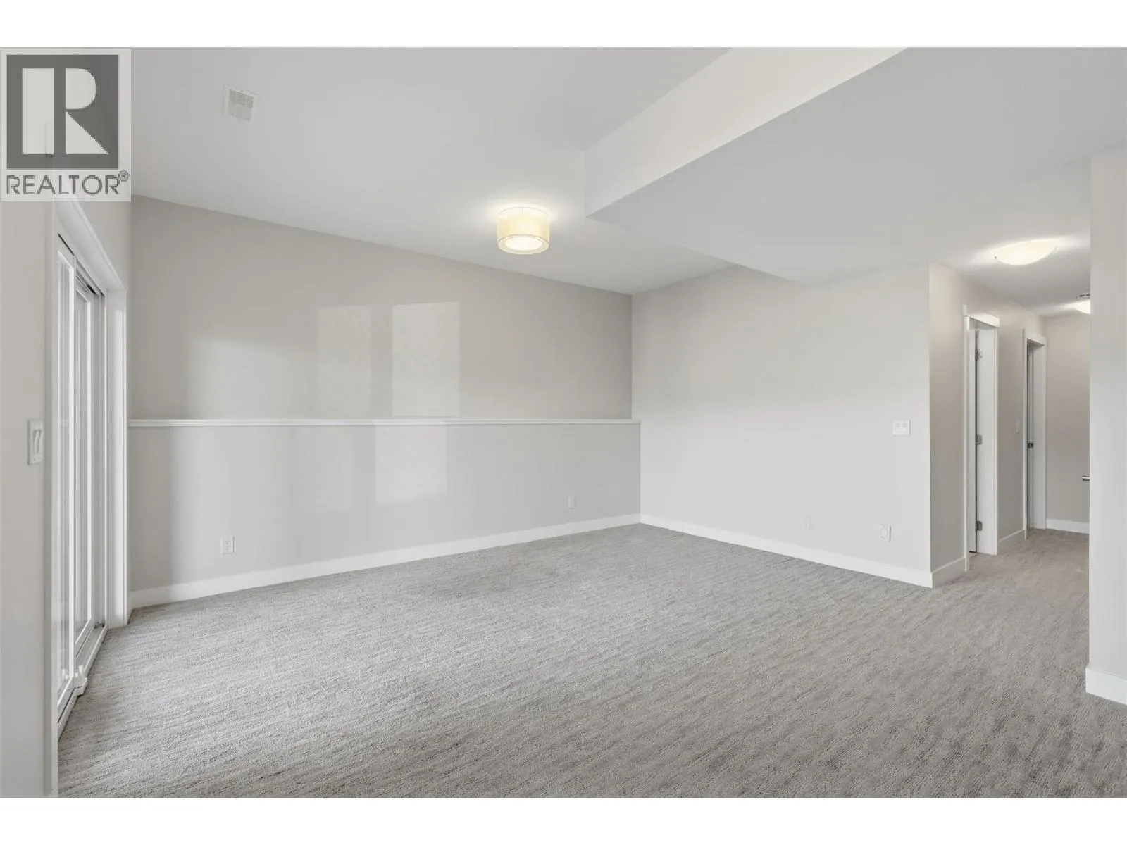 1939 COLDWATER Drive Unit# 106