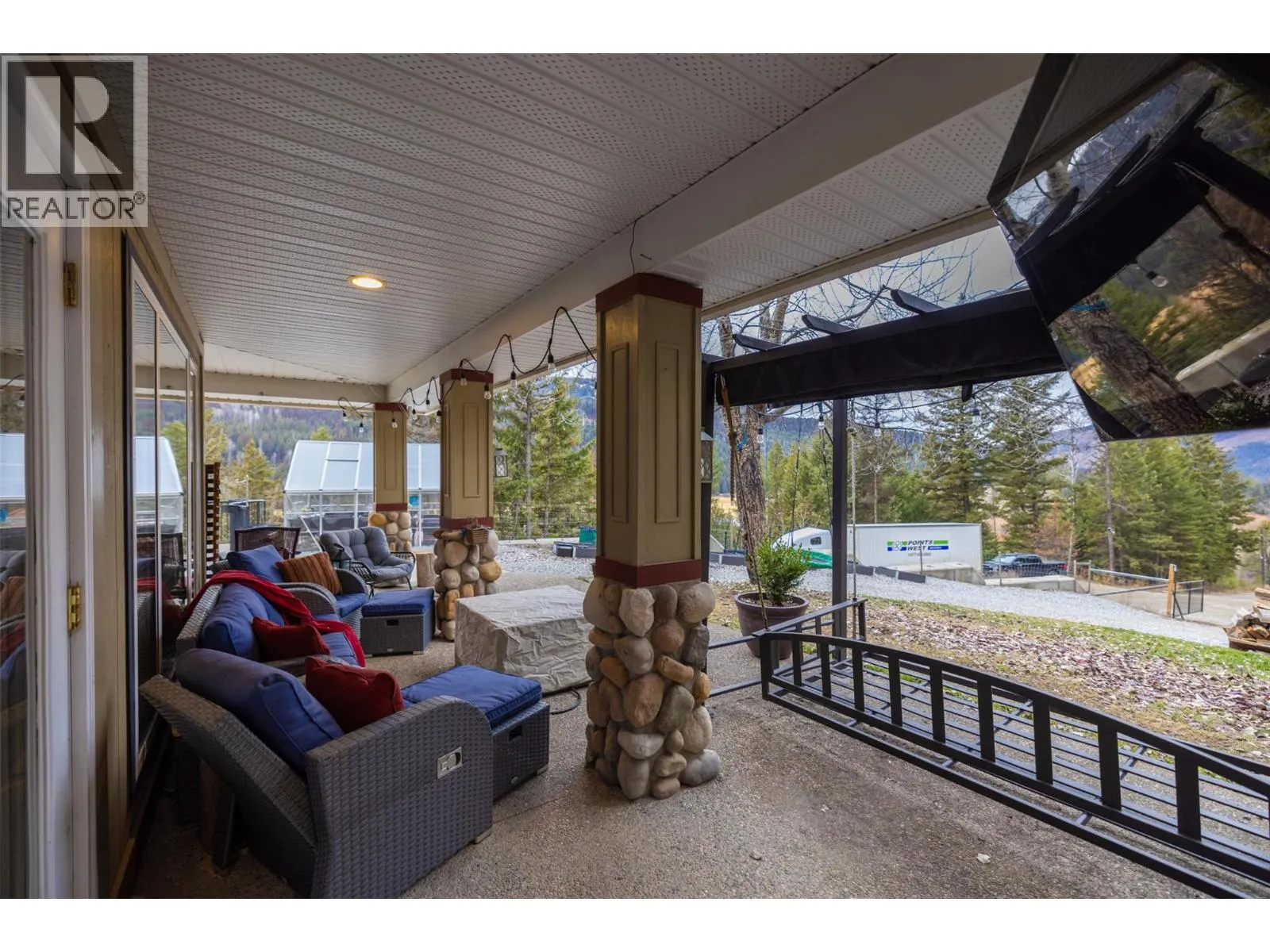 12300 Highway 33 E Highway E