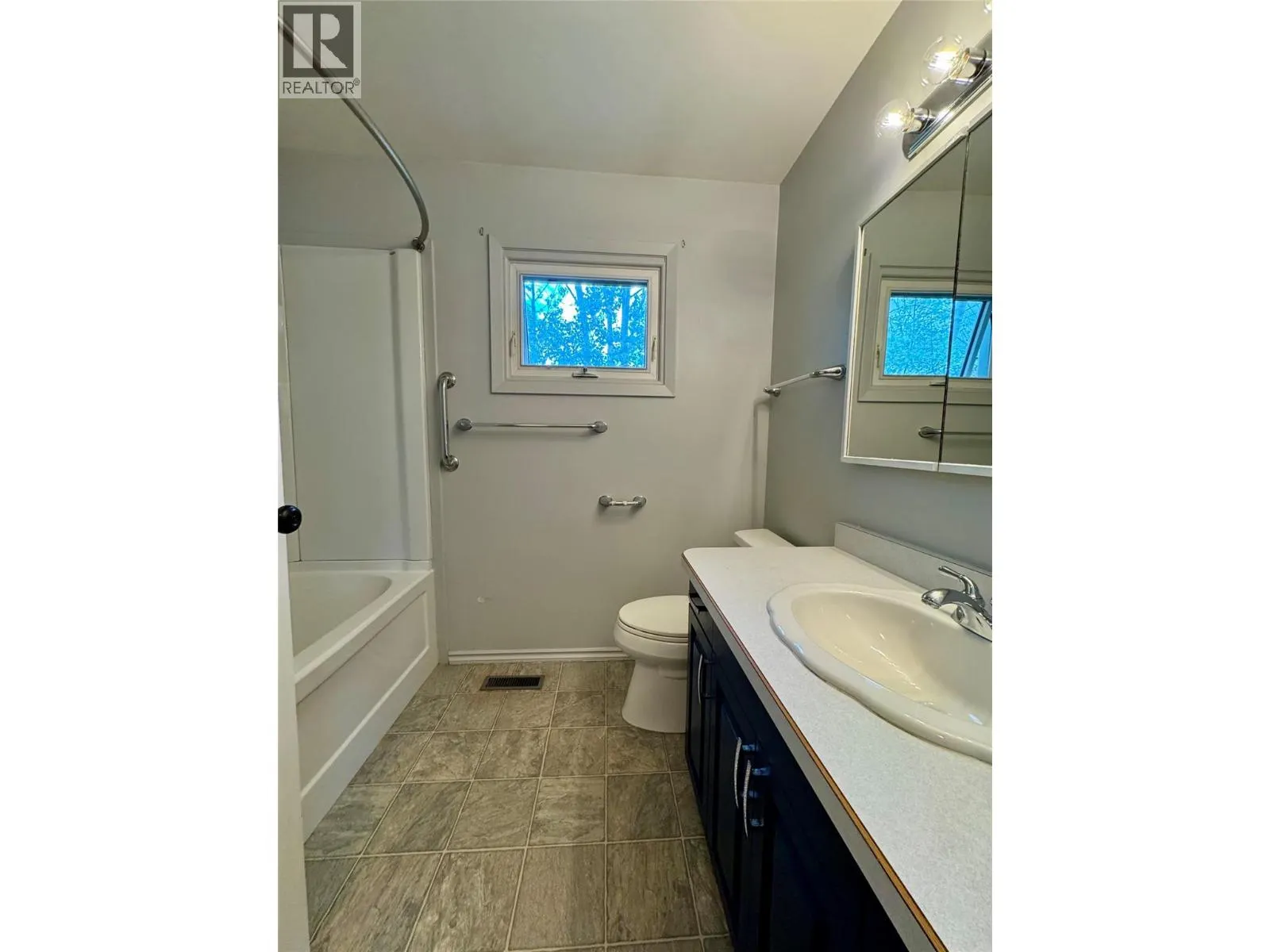 3074 208 Road
