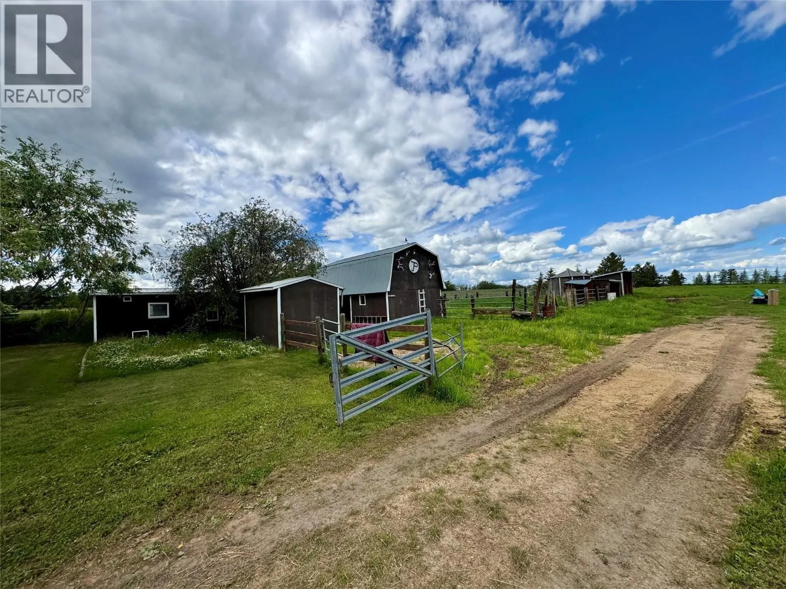 3074 208 Road