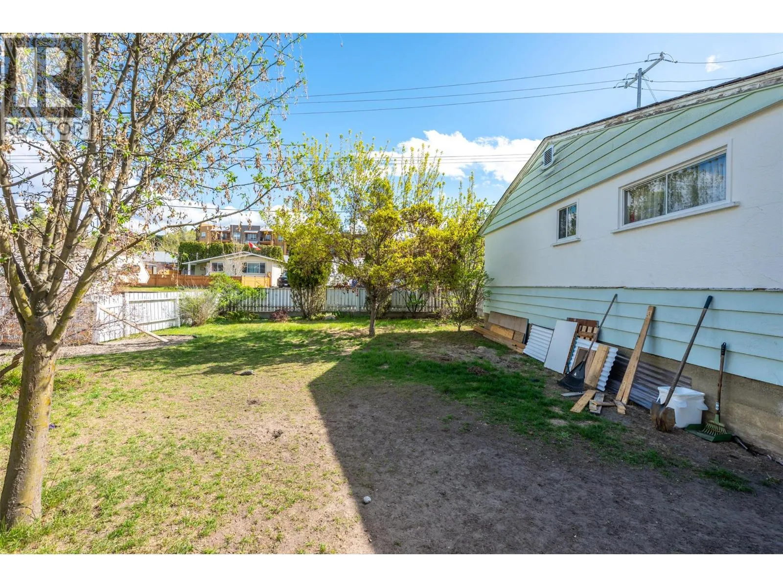 797 FORESTBROOK Drive