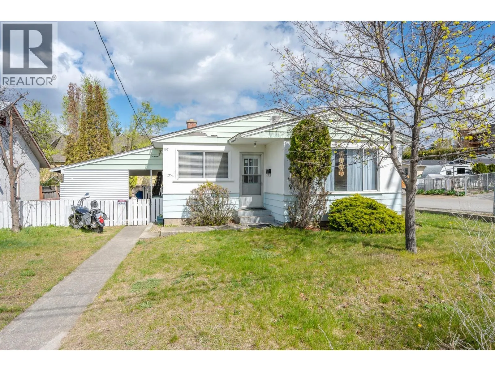 797 FORESTBROOK Drive