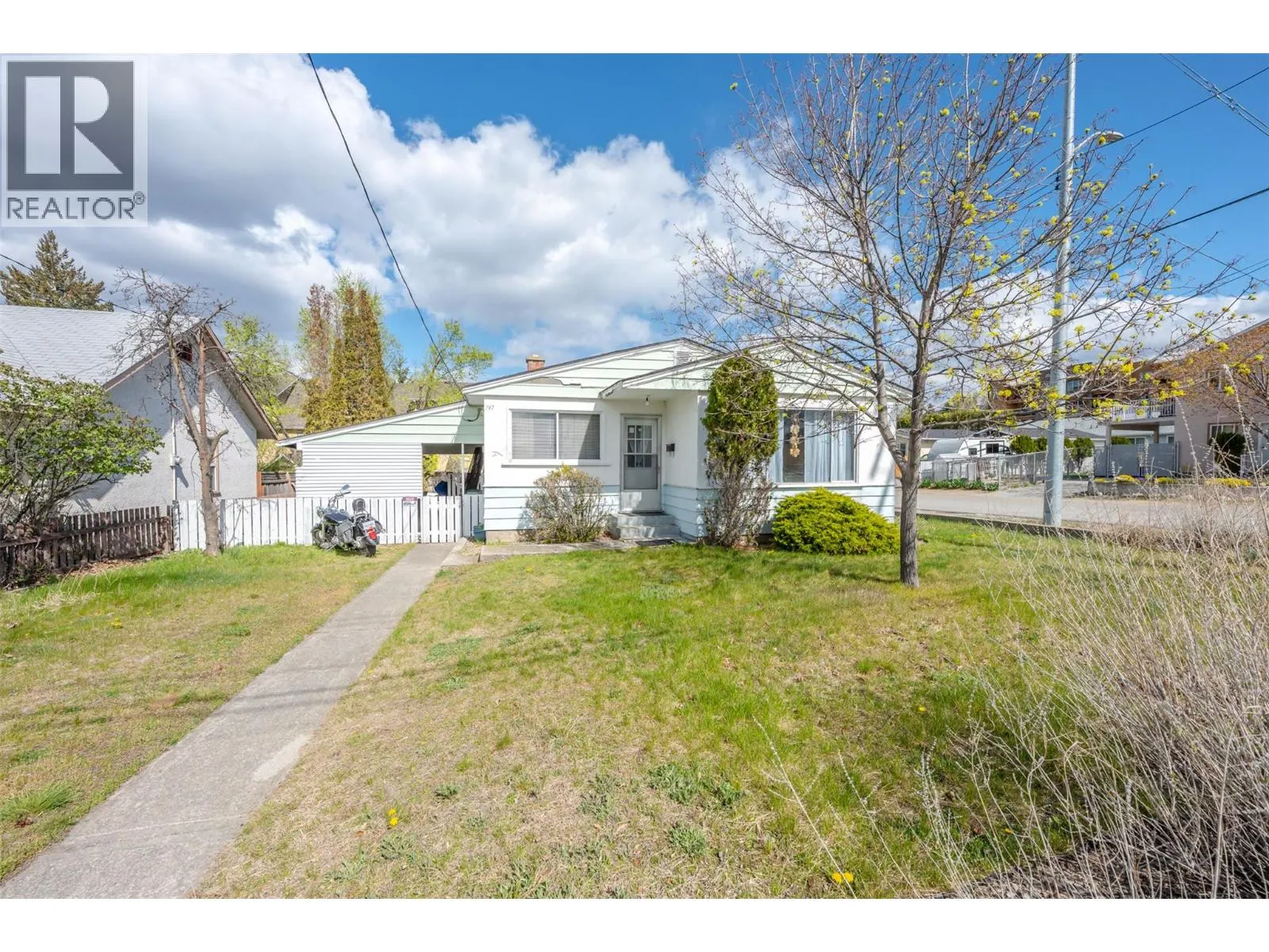 797 FORESTBROOK Drive