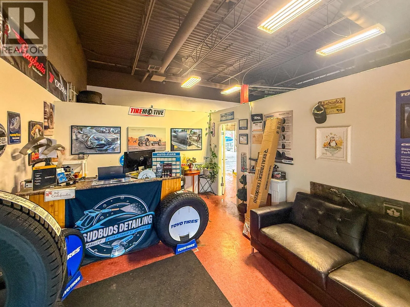 78 Industrial Avenue W Unit# 103/104