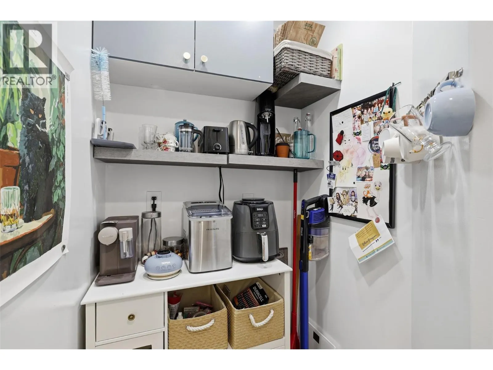 554 SEYMOUR Street Unit# 312