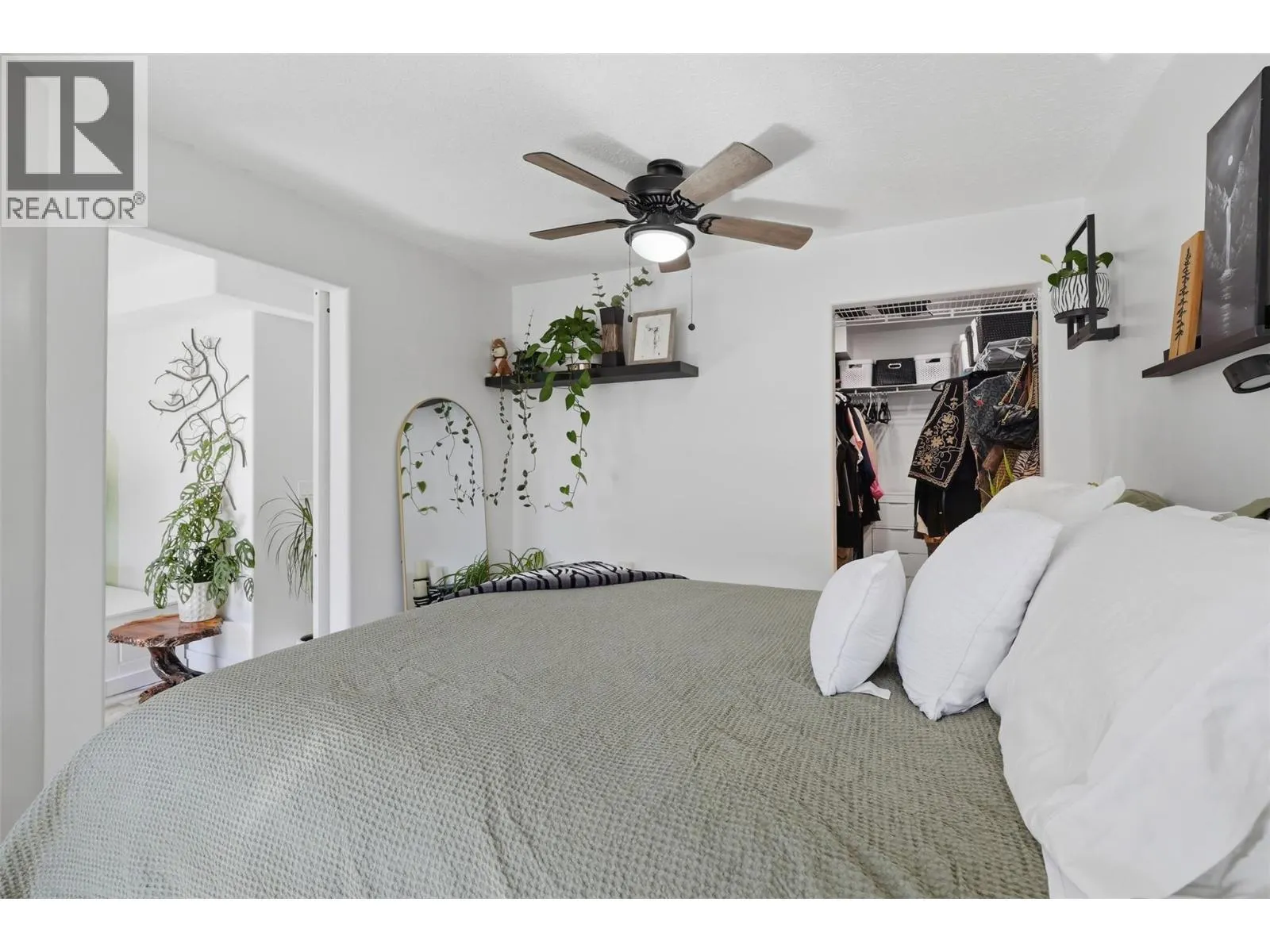 554 SEYMOUR Street Unit# 312