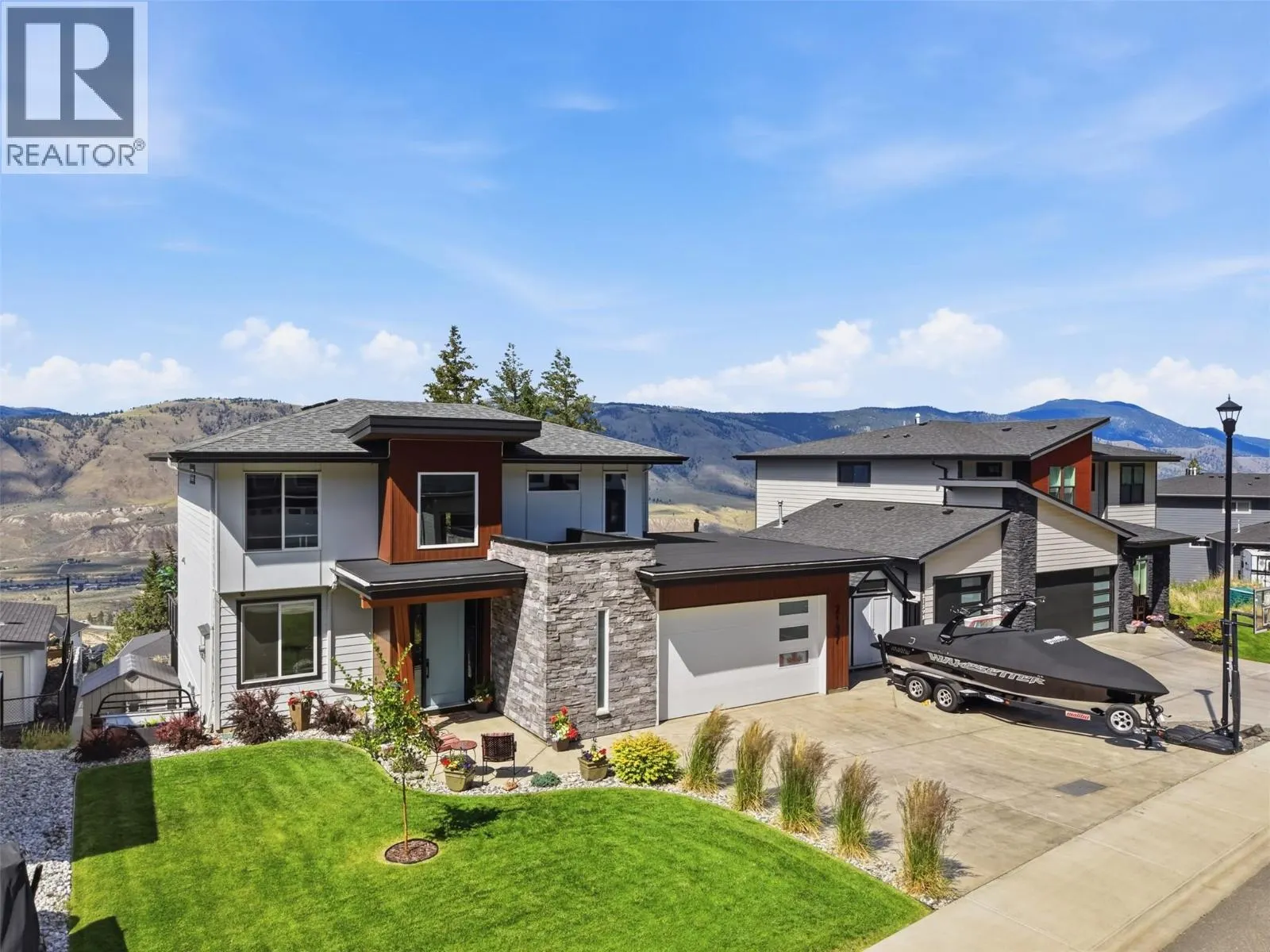 2137 LUPIN Court