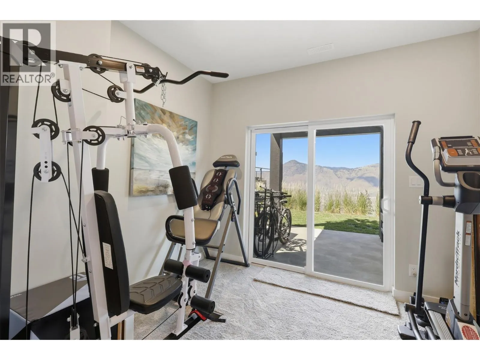 2137 LUPIN Court