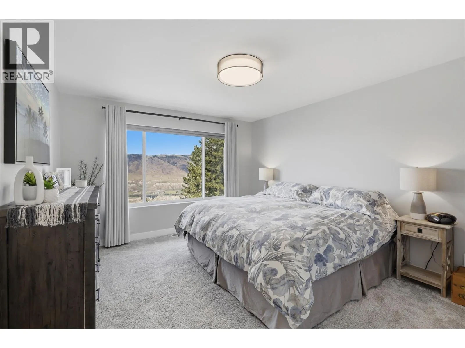 2137 LUPIN Court