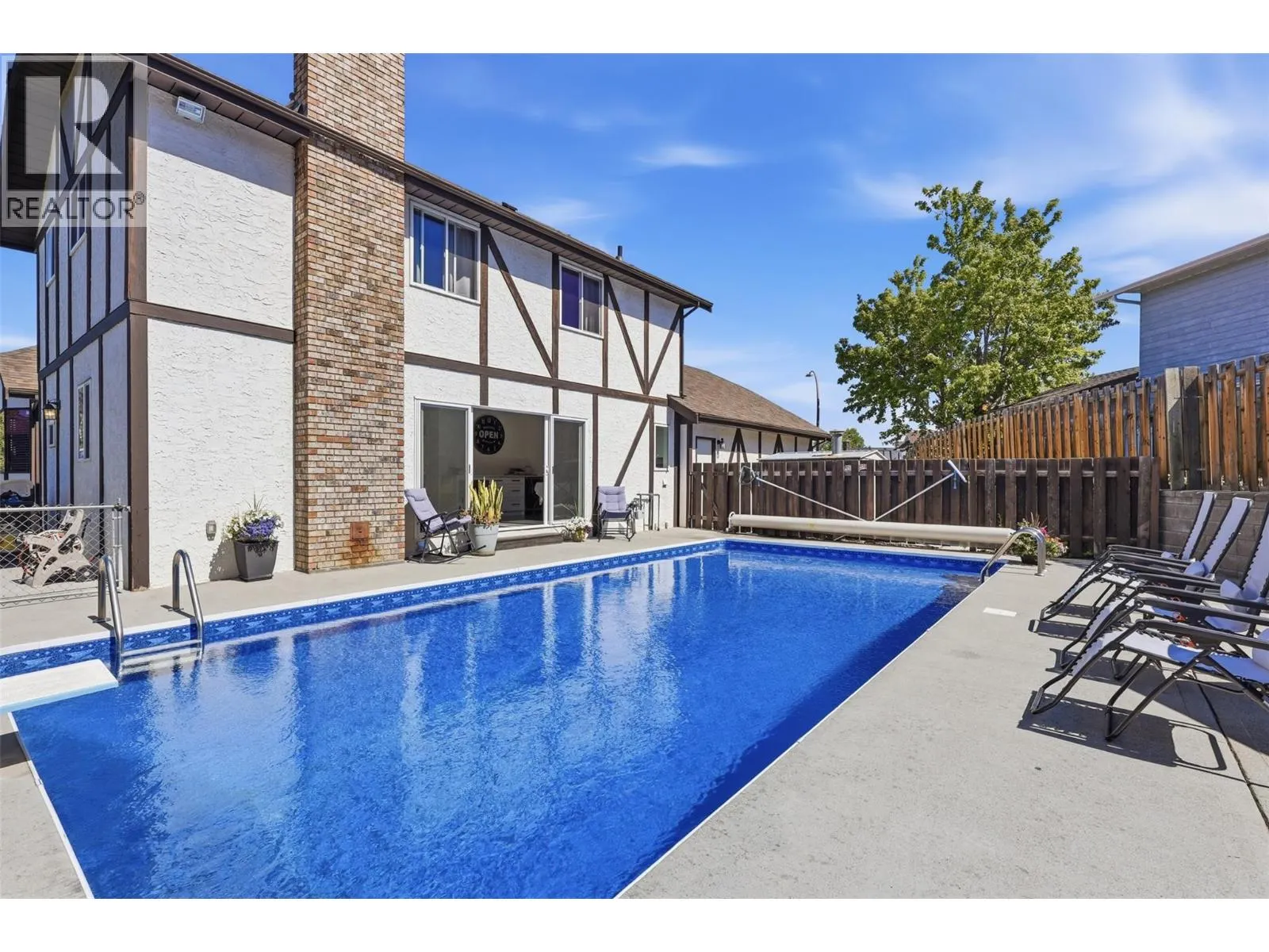 2298 Balfour Court