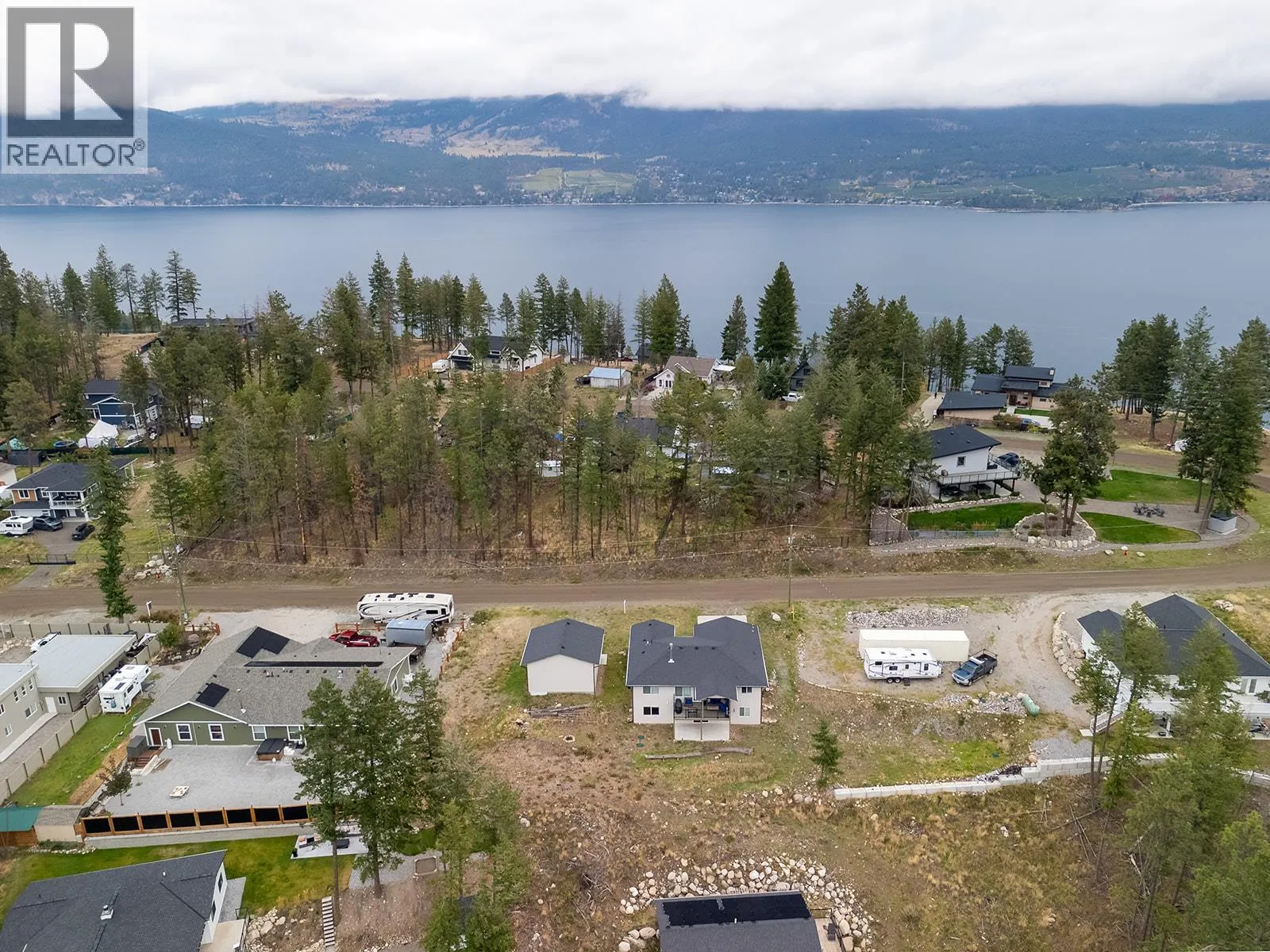 7151 Dunwaters Road