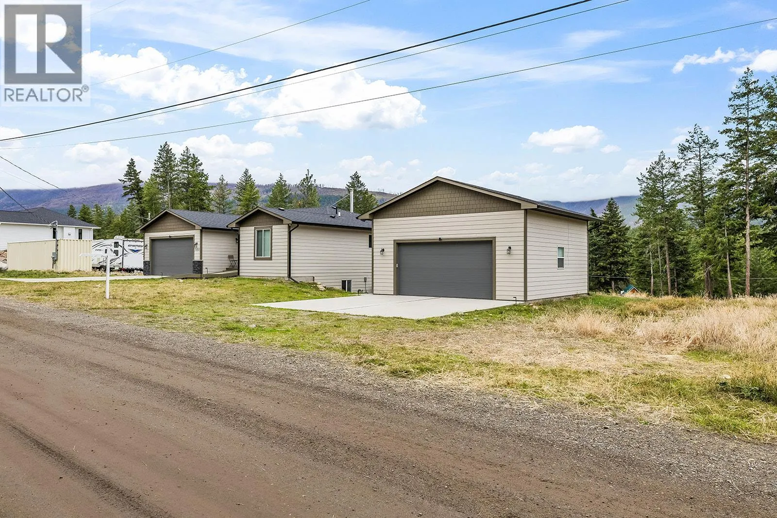 7151 Dunwaters Road
