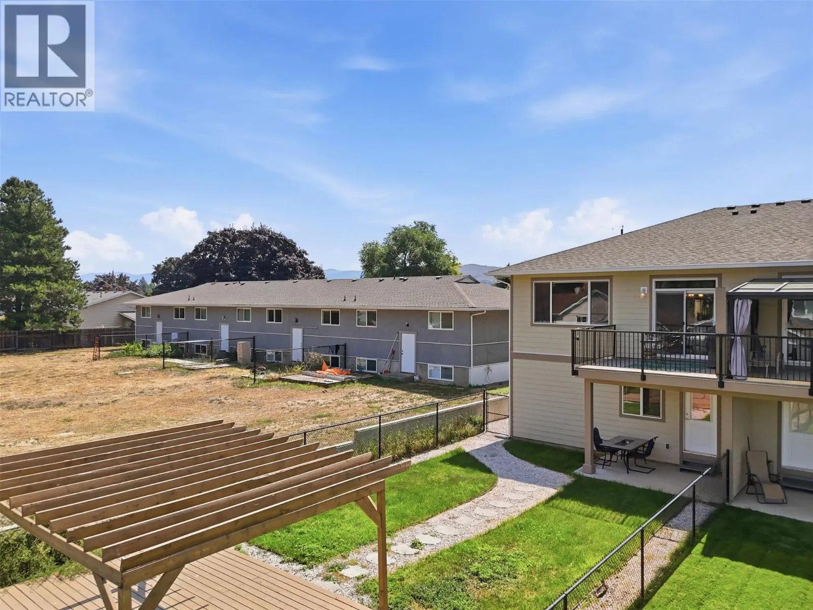 2352 Bossert Avenue