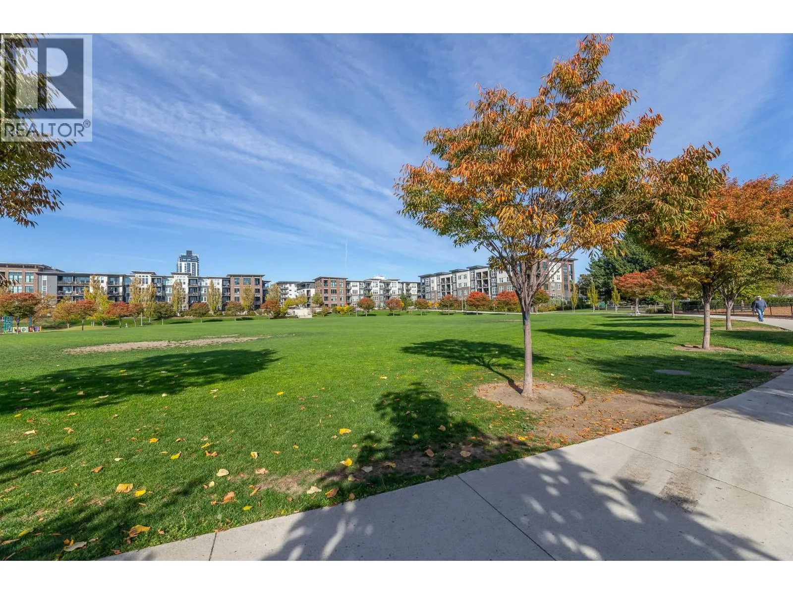 625 Rowcliffe Avenue Unit# 305