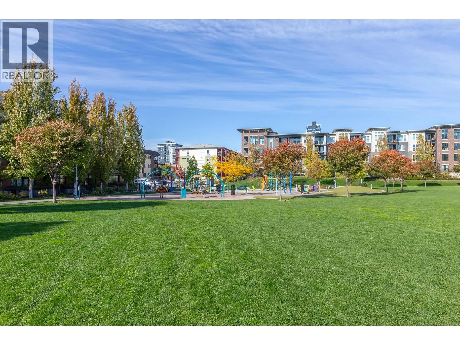625 Rowcliffe Avenue Unit# 305