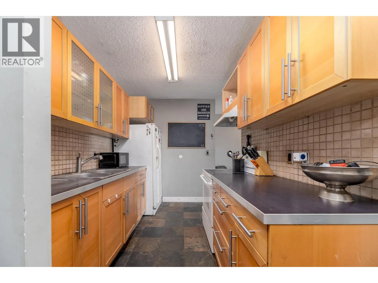 625 Rowcliffe Avenue Unit# 305