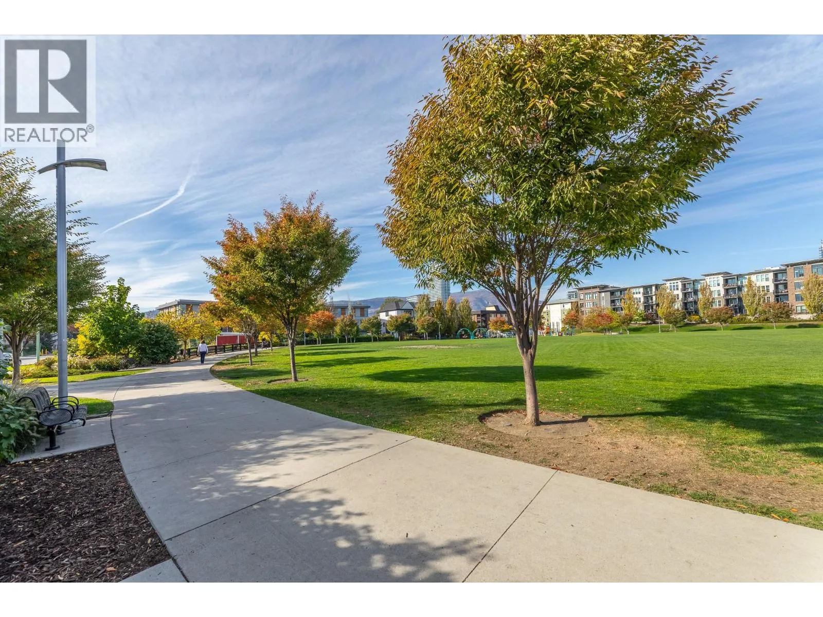 625 Rowcliffe Avenue Unit# 305
