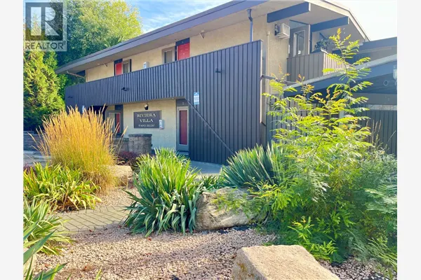 353 Boyce Crescent Unit# 11