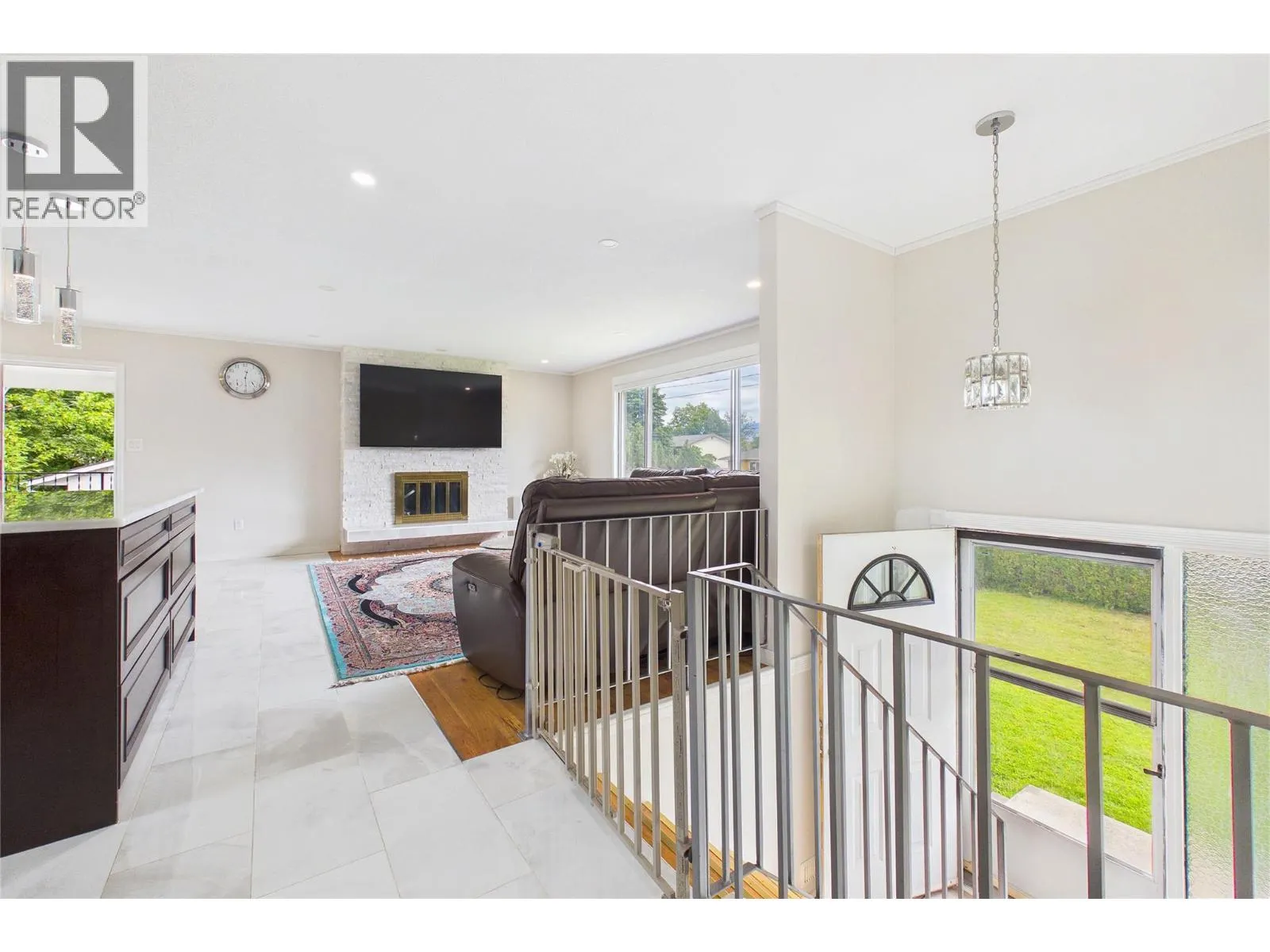 610 Ziprick Road