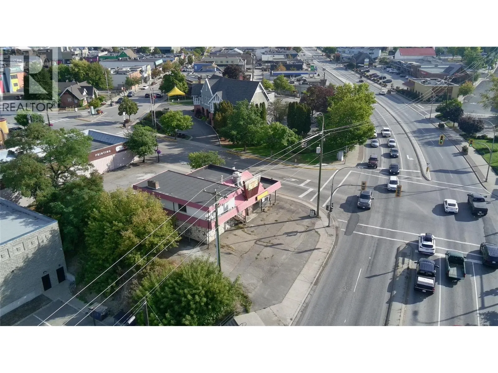 21 & 61 Shuswap Street NW