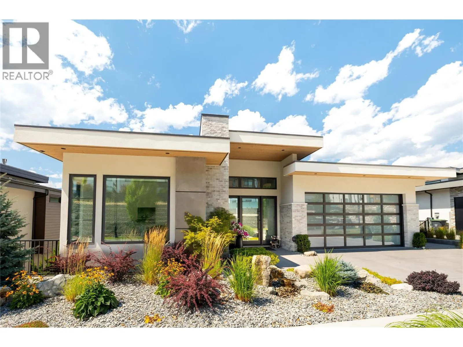 538 Clifton Court