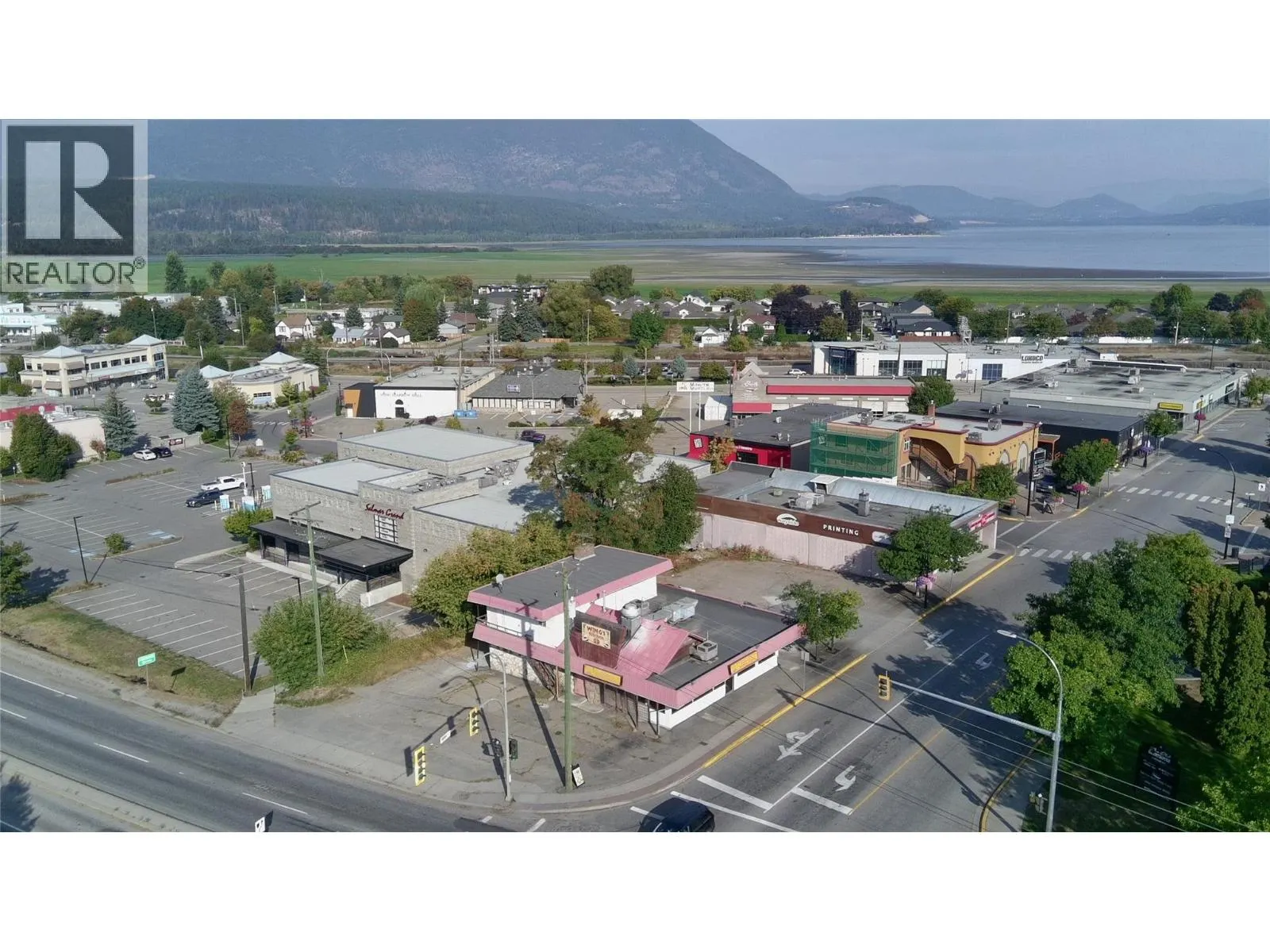 21 & 61 Shuswap Street NW