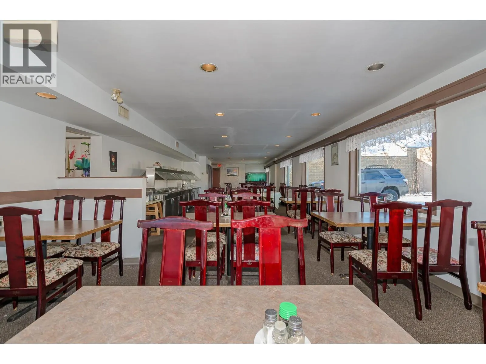 21 & 61 Shuswap Street NW