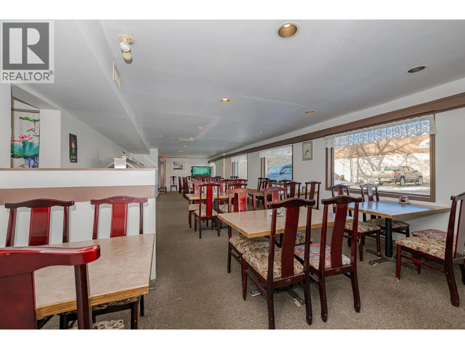 21 & 61 Shuswap Street NW