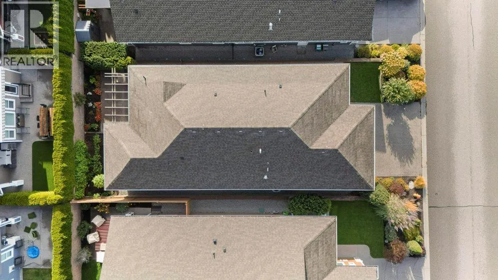 2085 Clover Drive