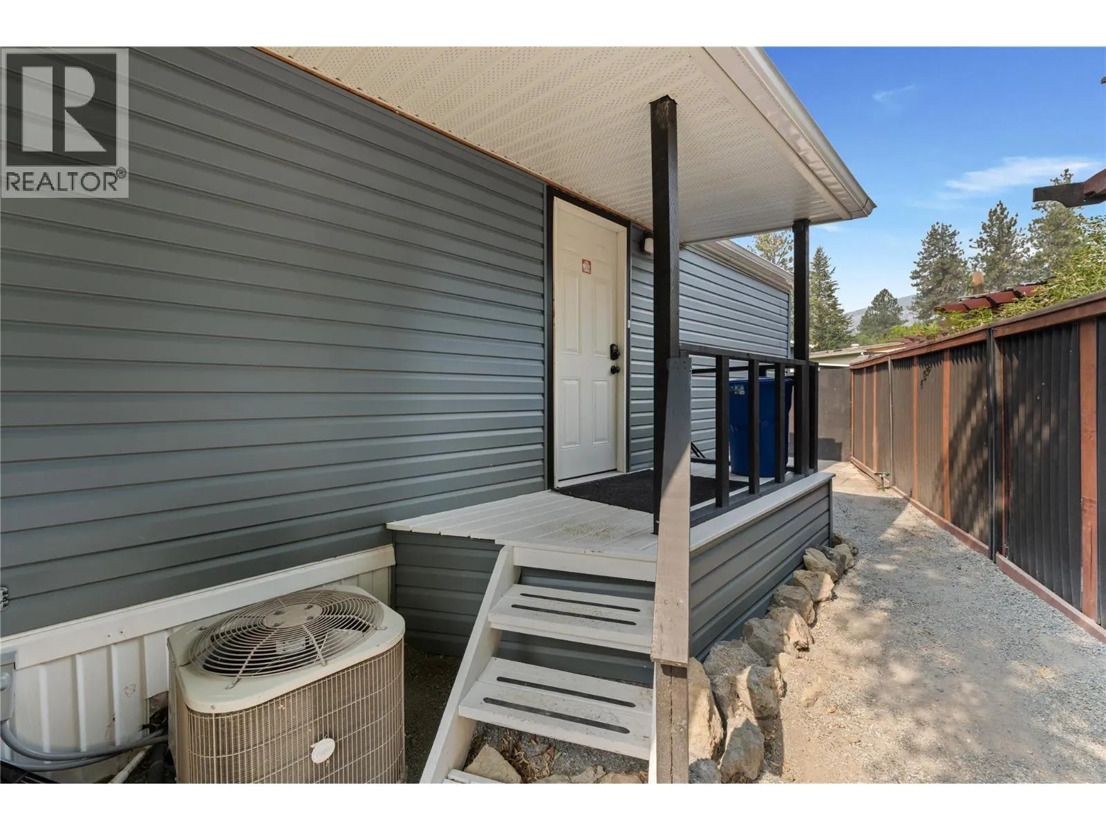 1999 97 Highway S Unit# 85