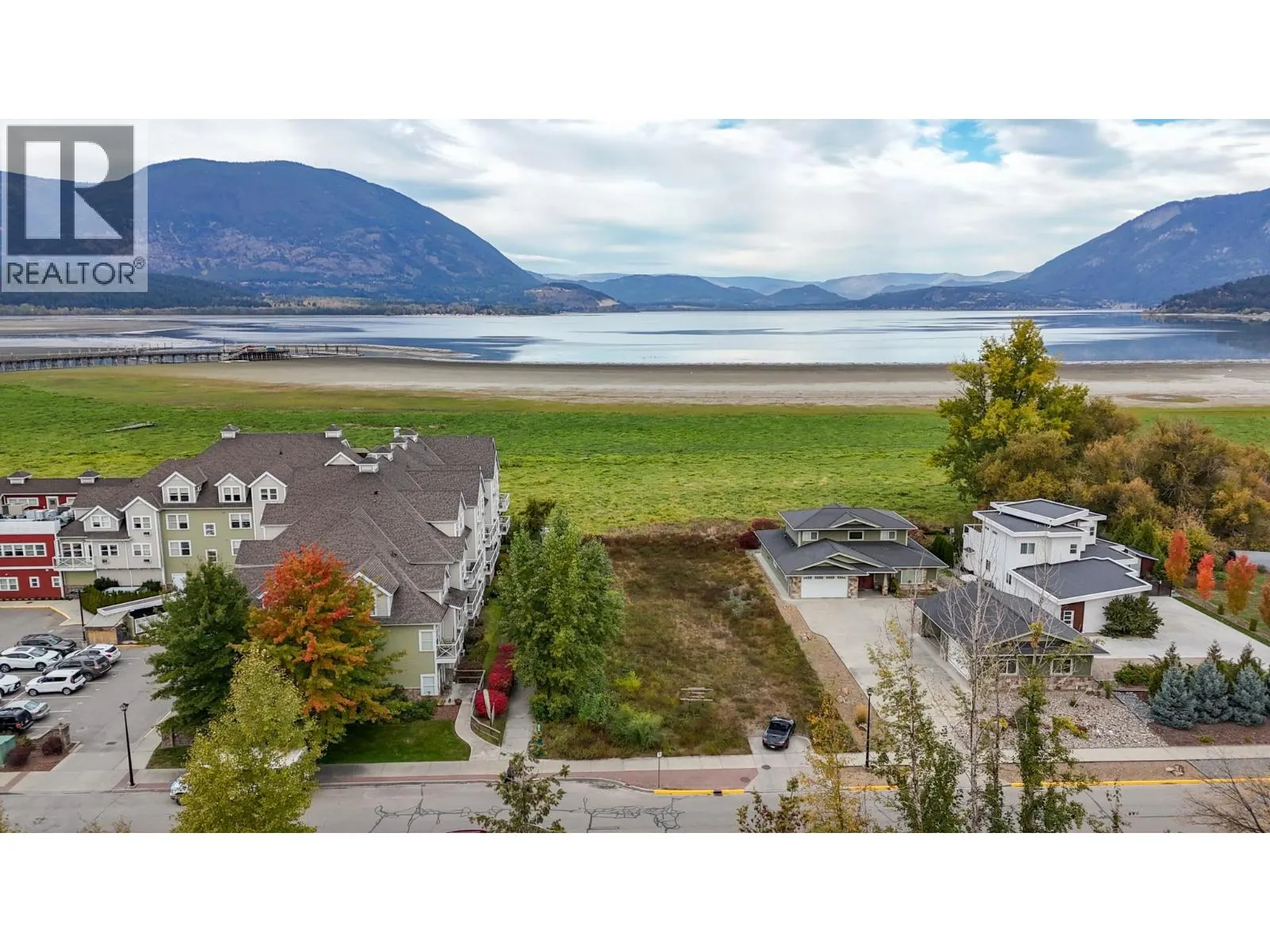 721 Harbourfront Drive